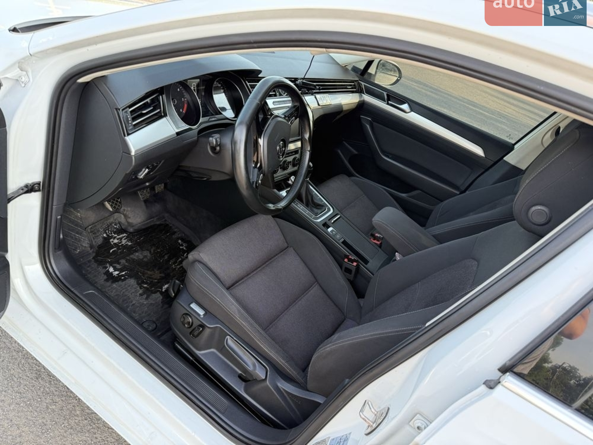 2014 Volkswagen Passat - мініатюра 9