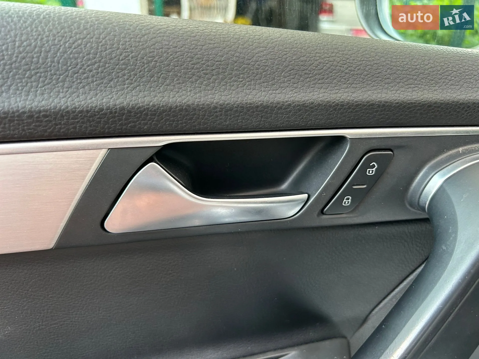2011 Volkswagen Passat - мініатюра 44