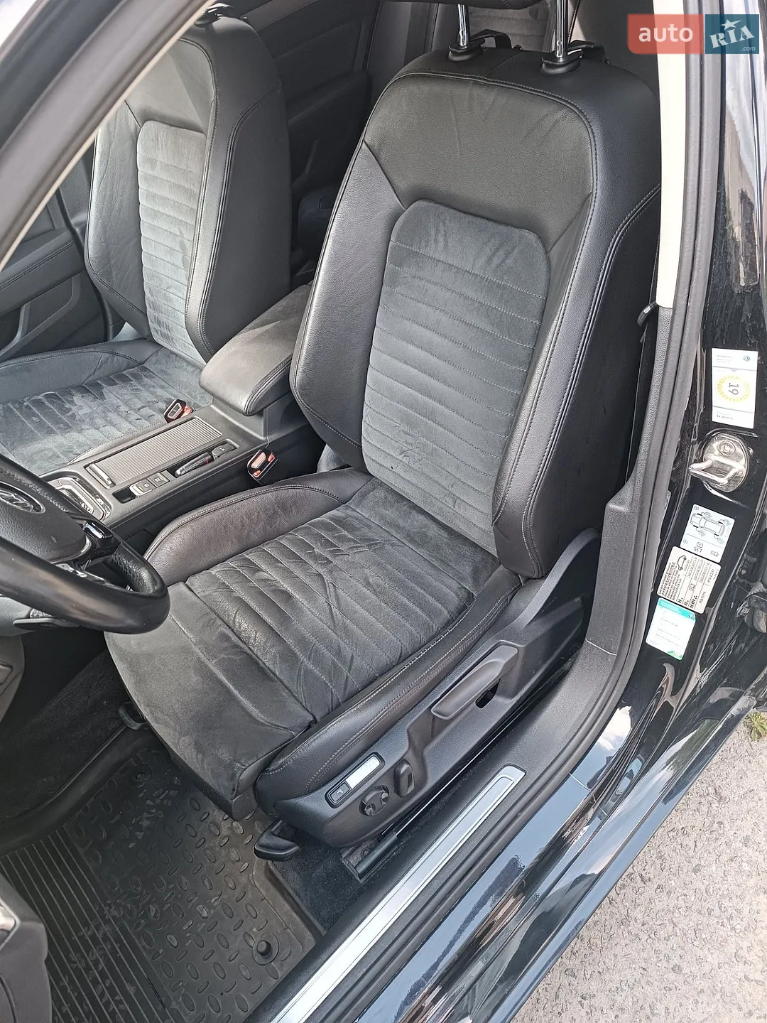 2016 Volkswagen Passat - мініатюра 2