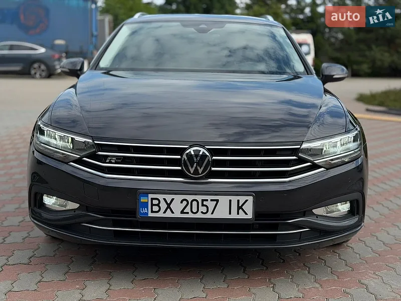 Volkswagen Passat 2021 VIN WVWZZZ3CZME125428 фото оголошення 9 з 98
