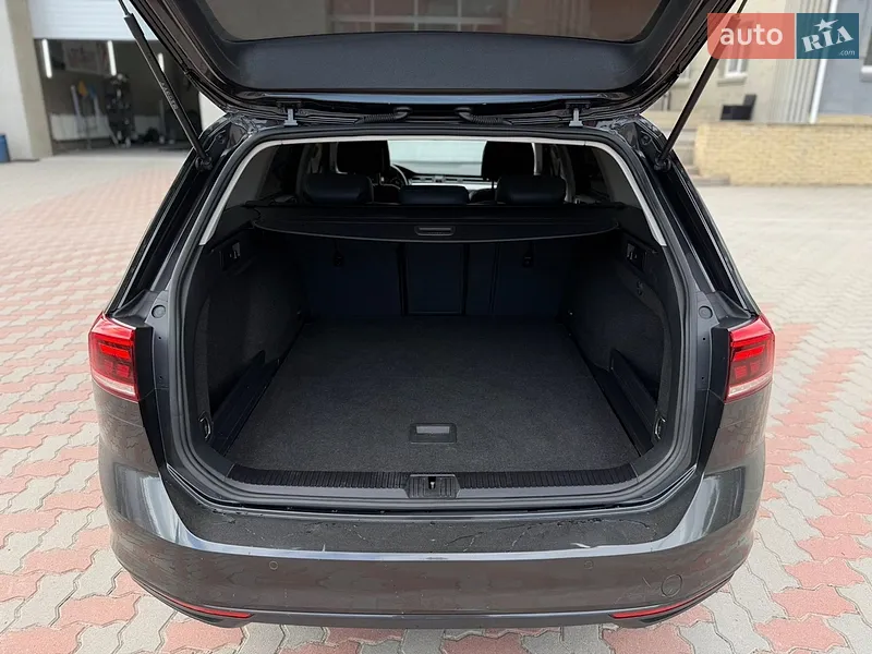 Volkswagen Passat 2021 VIN WVWZZZ3CZME125428 фото оголошення 31 з 98