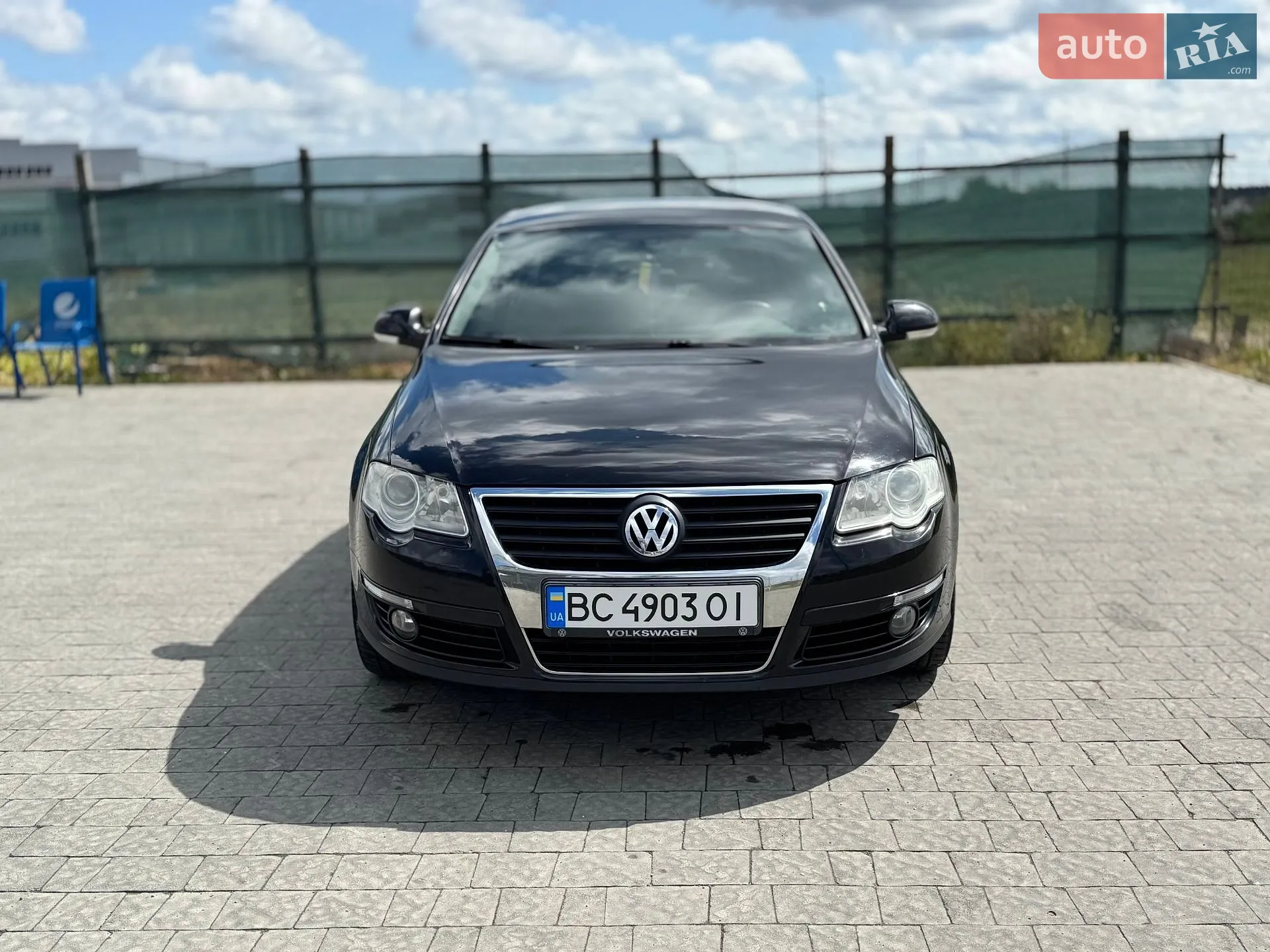 2010 Volkswagen Passat - мініатюра 5