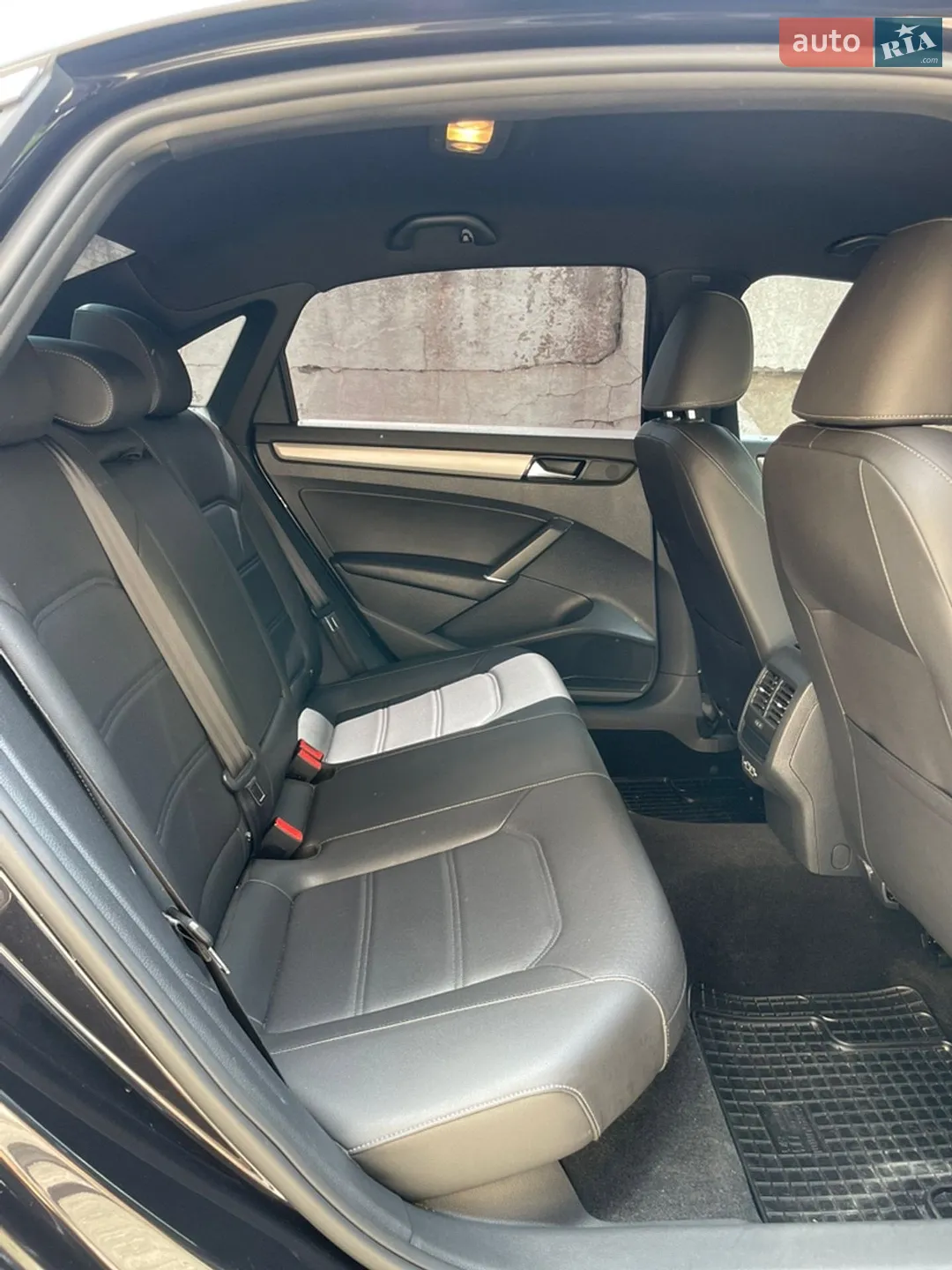 2020 Volkswagen Passat - мініатюра 29