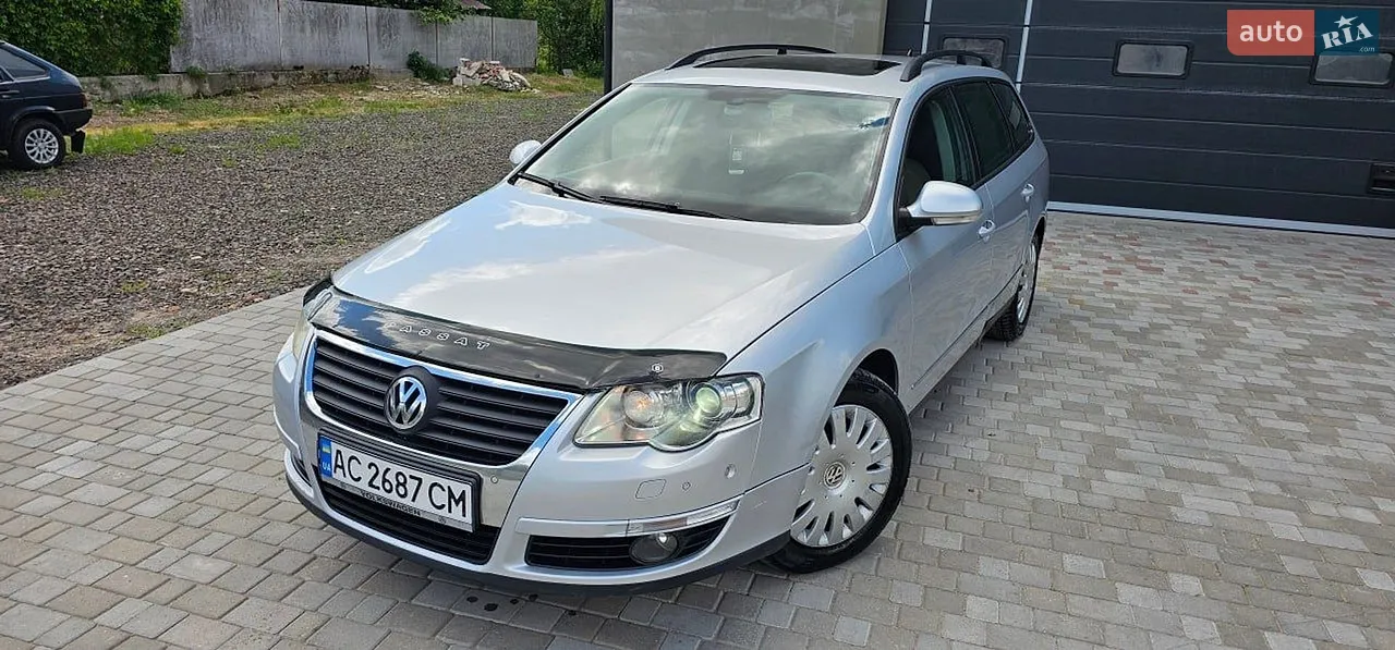 2010 Volkswagen Passat - мініатюра 21