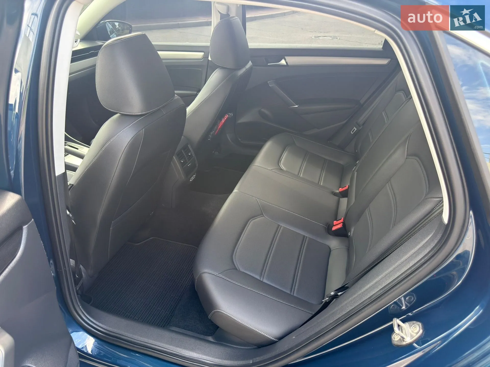2020 Volkswagen Passat - мініатюра 28