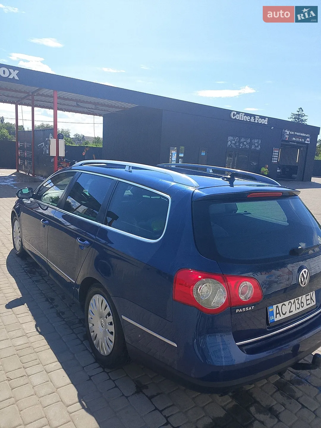2010 Volkswagen Passat - мініатюра 5