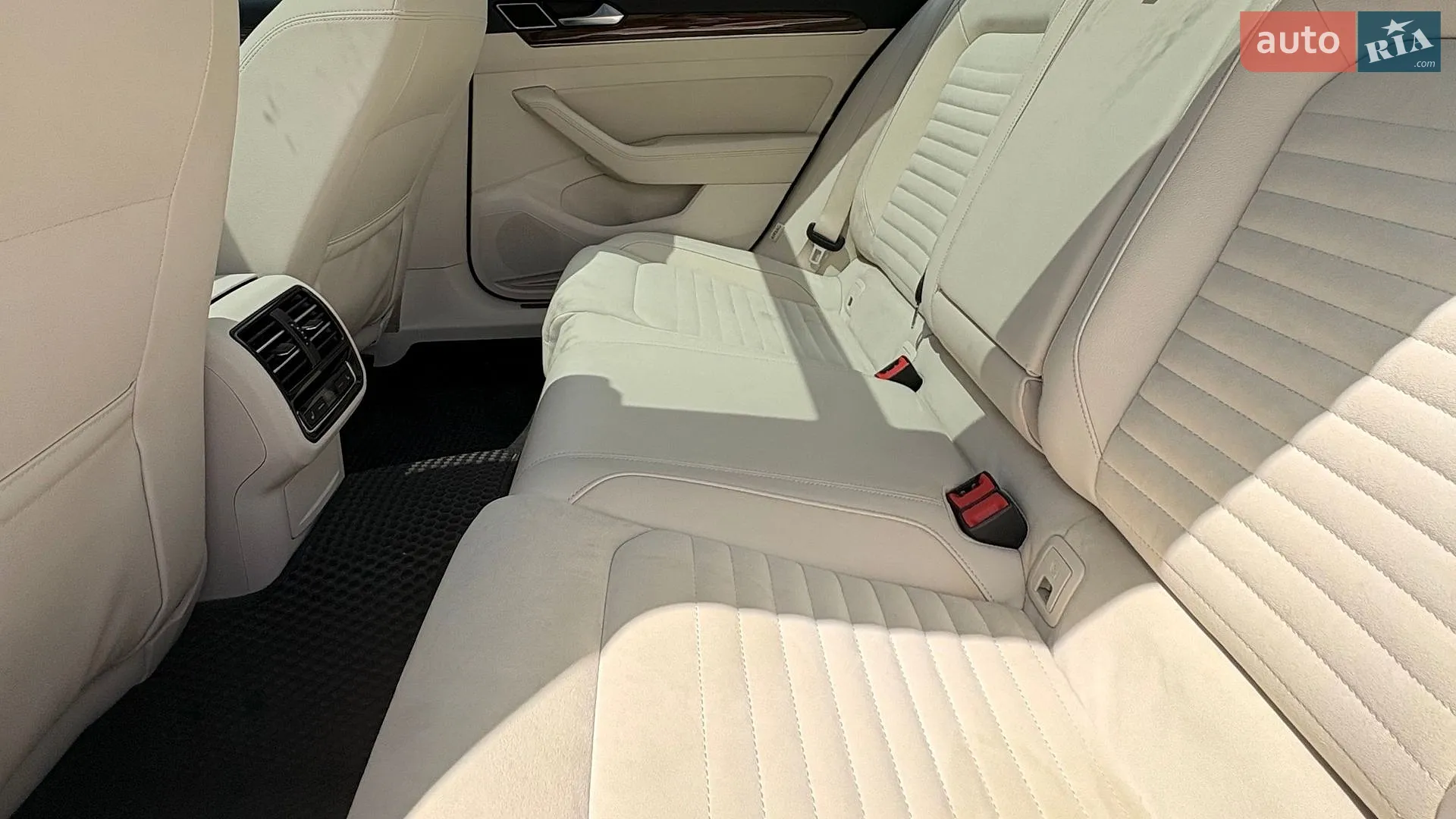 2015 Volkswagen Passat - мініатюра 79