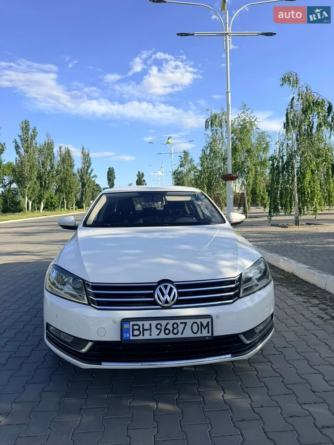 2013 Volkswagen Passat - мініатюра 2