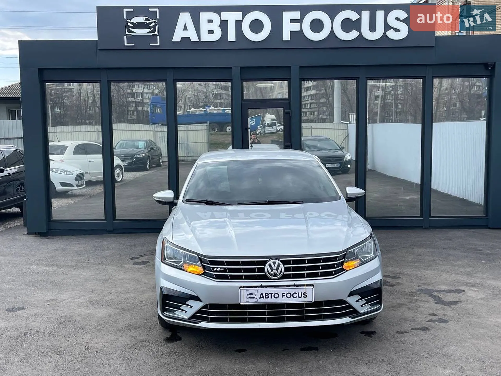 2018 Volkswagen Passat - мініатюра 3