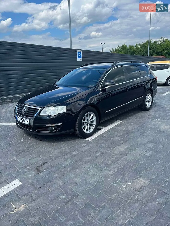 2010 Volkswagen Passat - мініатюра 10