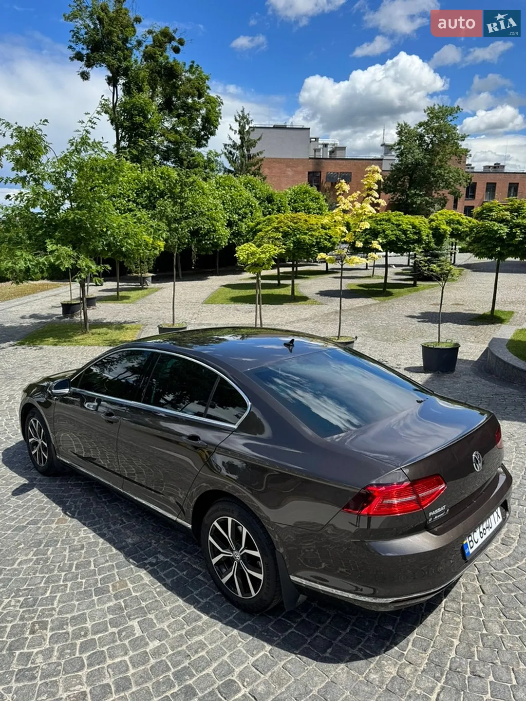 2017 Volkswagen Passat - мініатюра 10