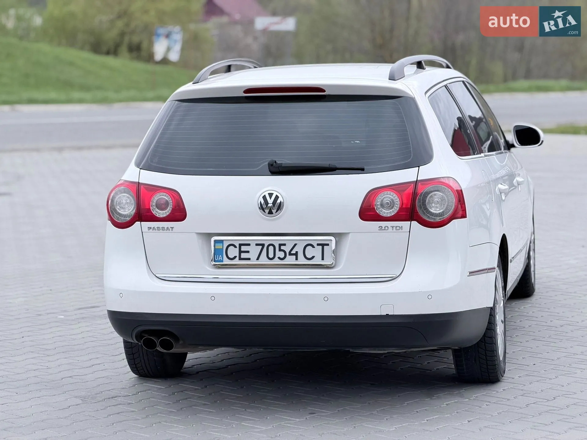 2010 Volkswagen Passat - мініатюра 8