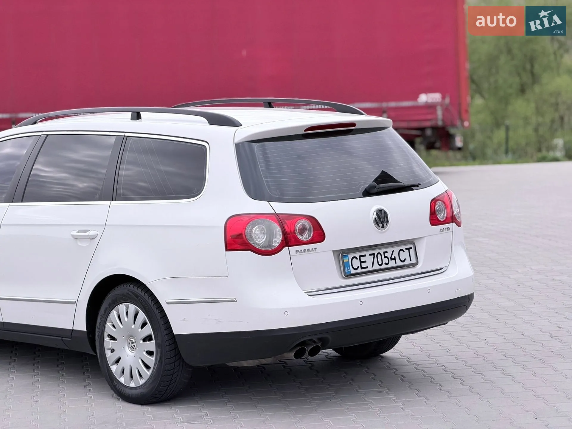 2010 Volkswagen Passat - мініатюра 23