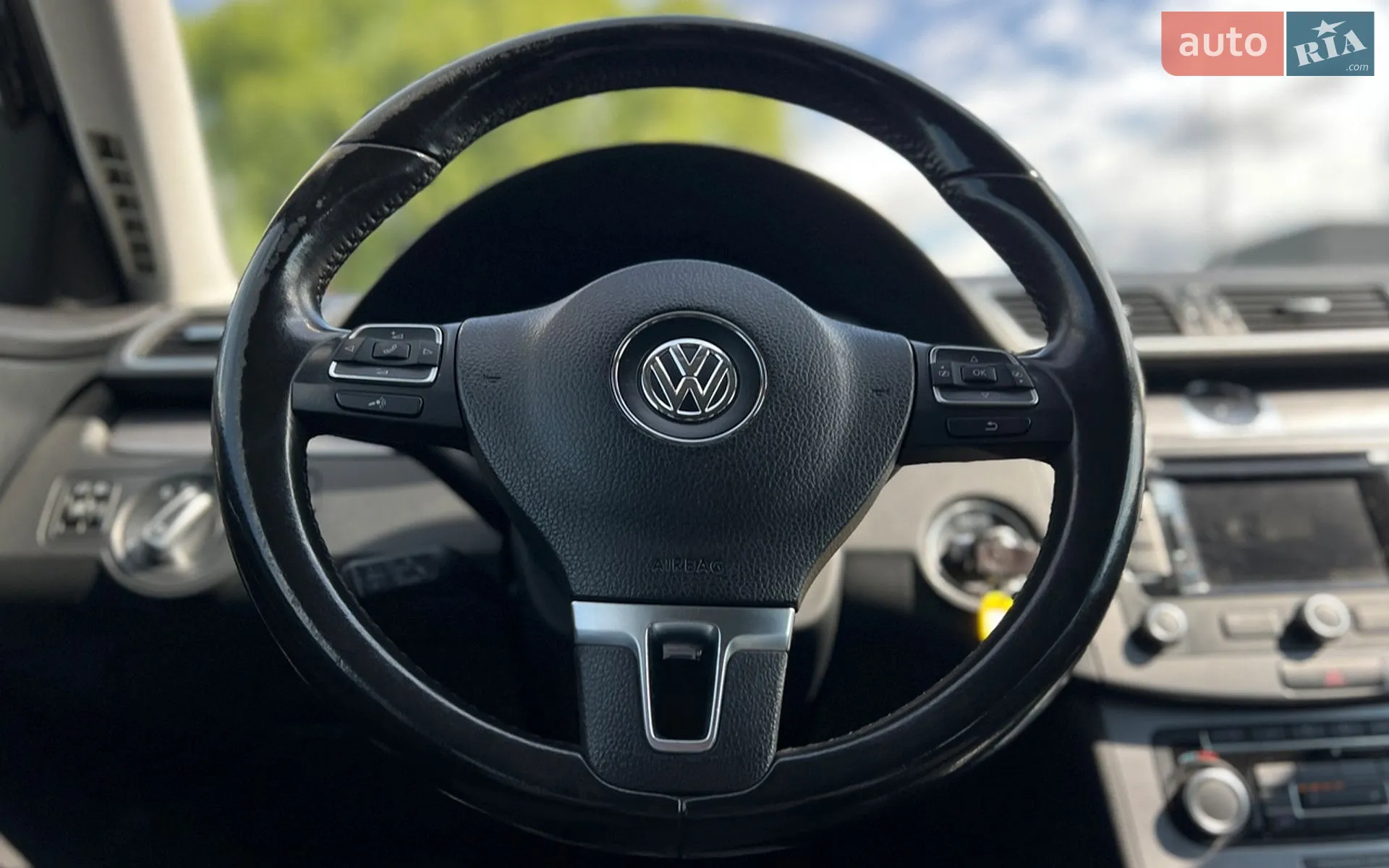 2010 Volkswagen Passat - мініатюра 10