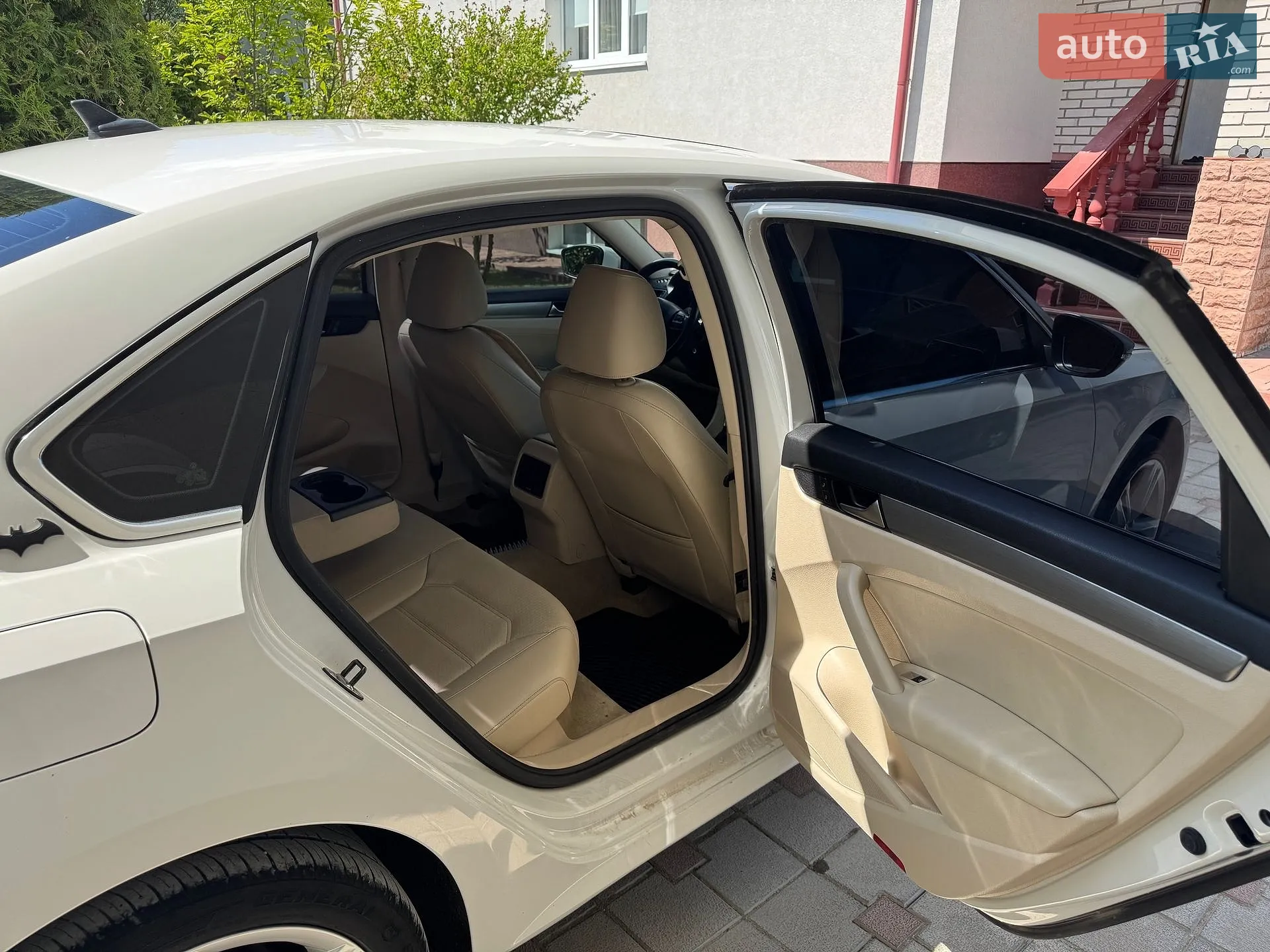 2014 Volkswagen Passat - мініатюра 25