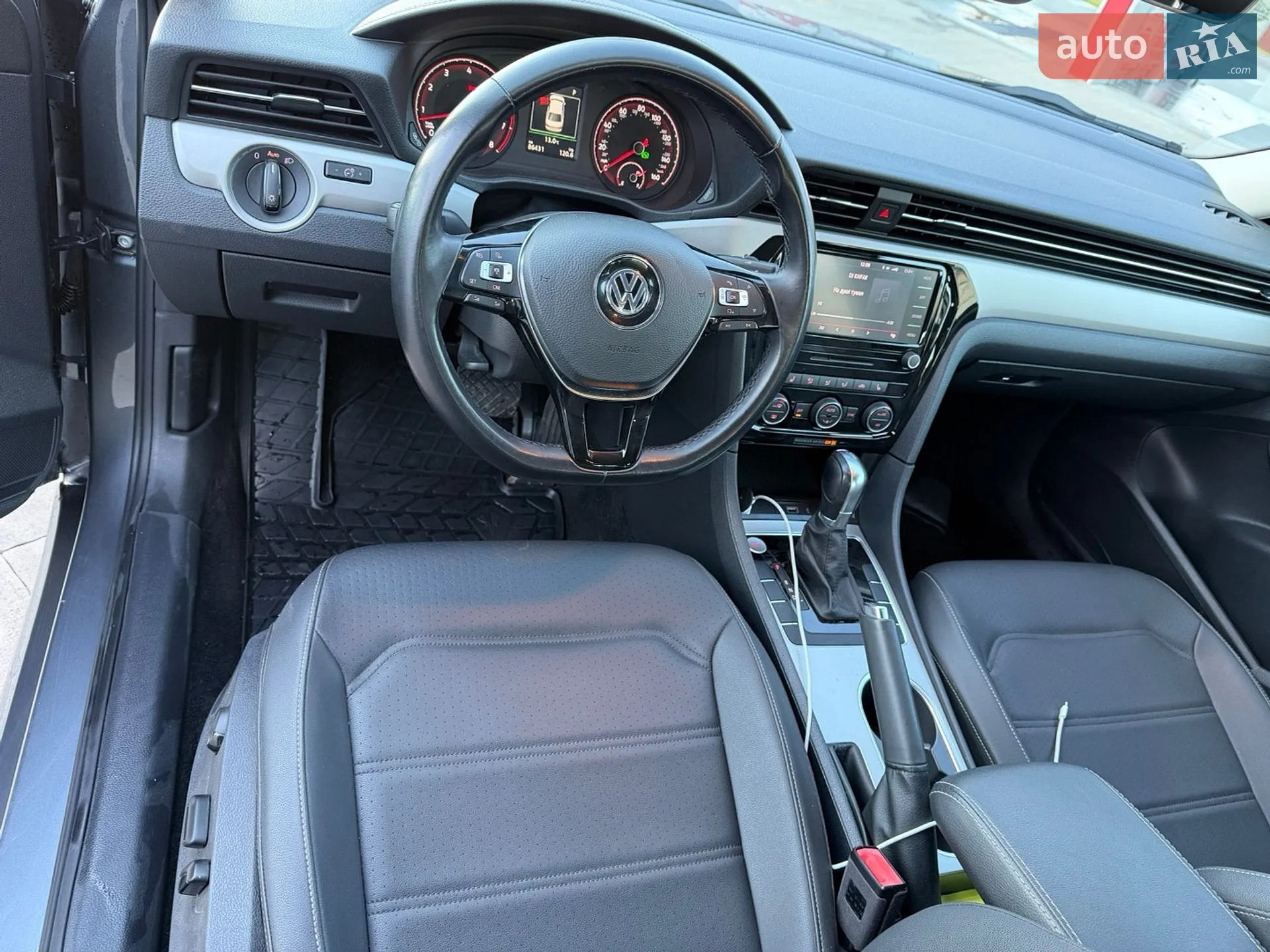 2020 Volkswagen Passat - мініатюра 24