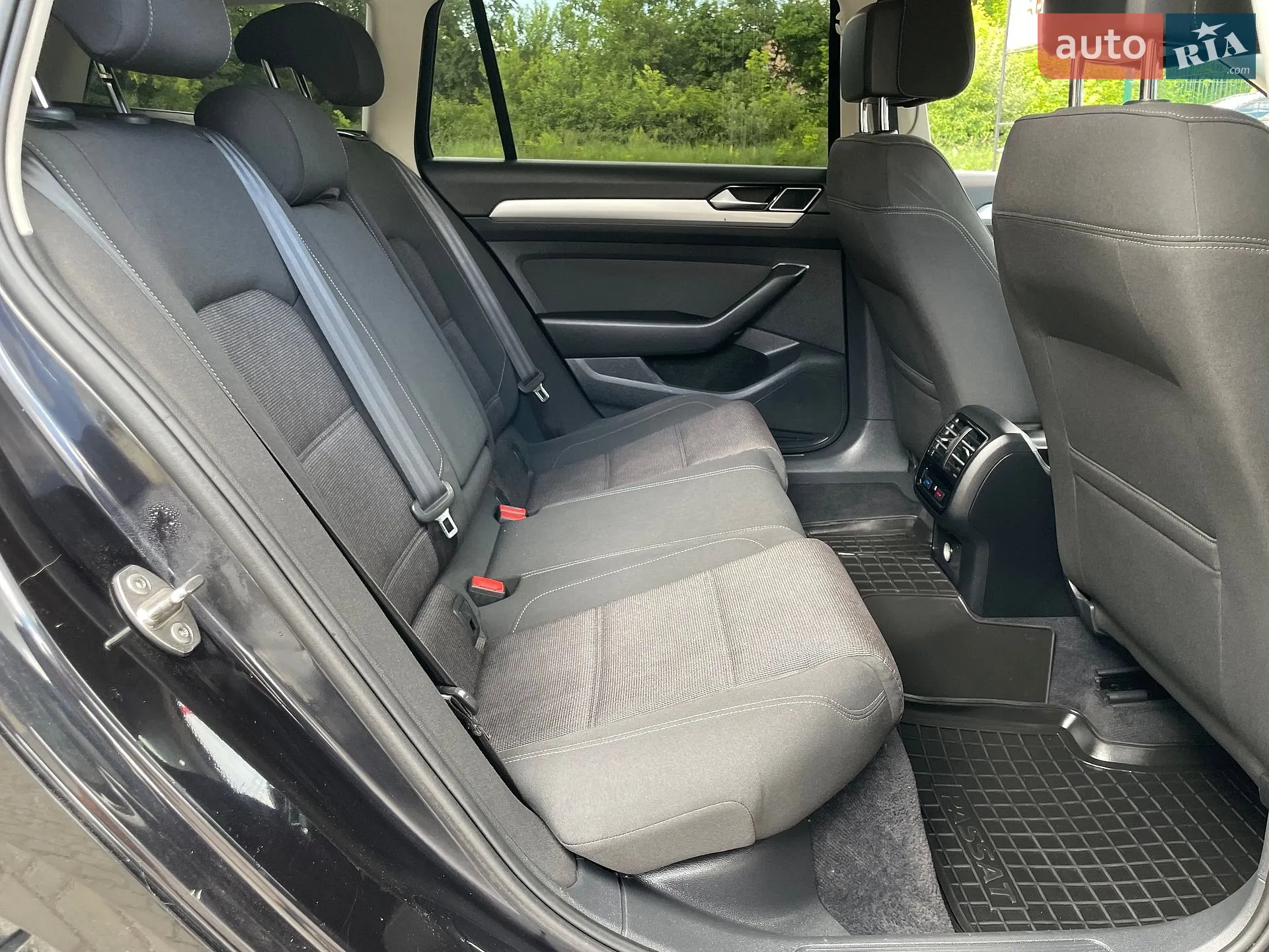 2015 Volkswagen Passat - мініатюра 31