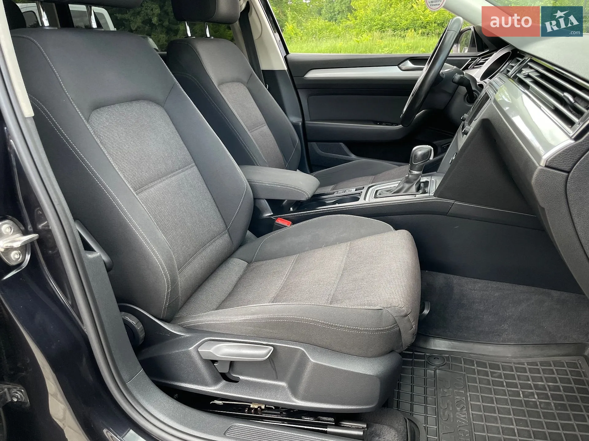 2015 Volkswagen Passat - мініатюра 36