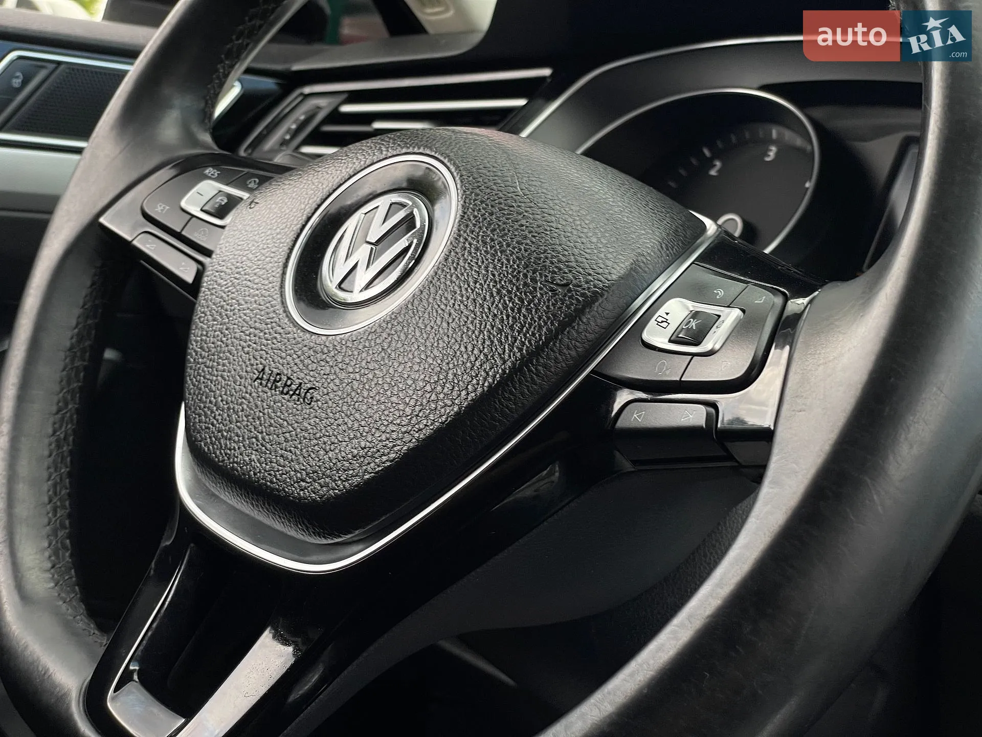 2015 Volkswagen Passat - мініатюра 42
