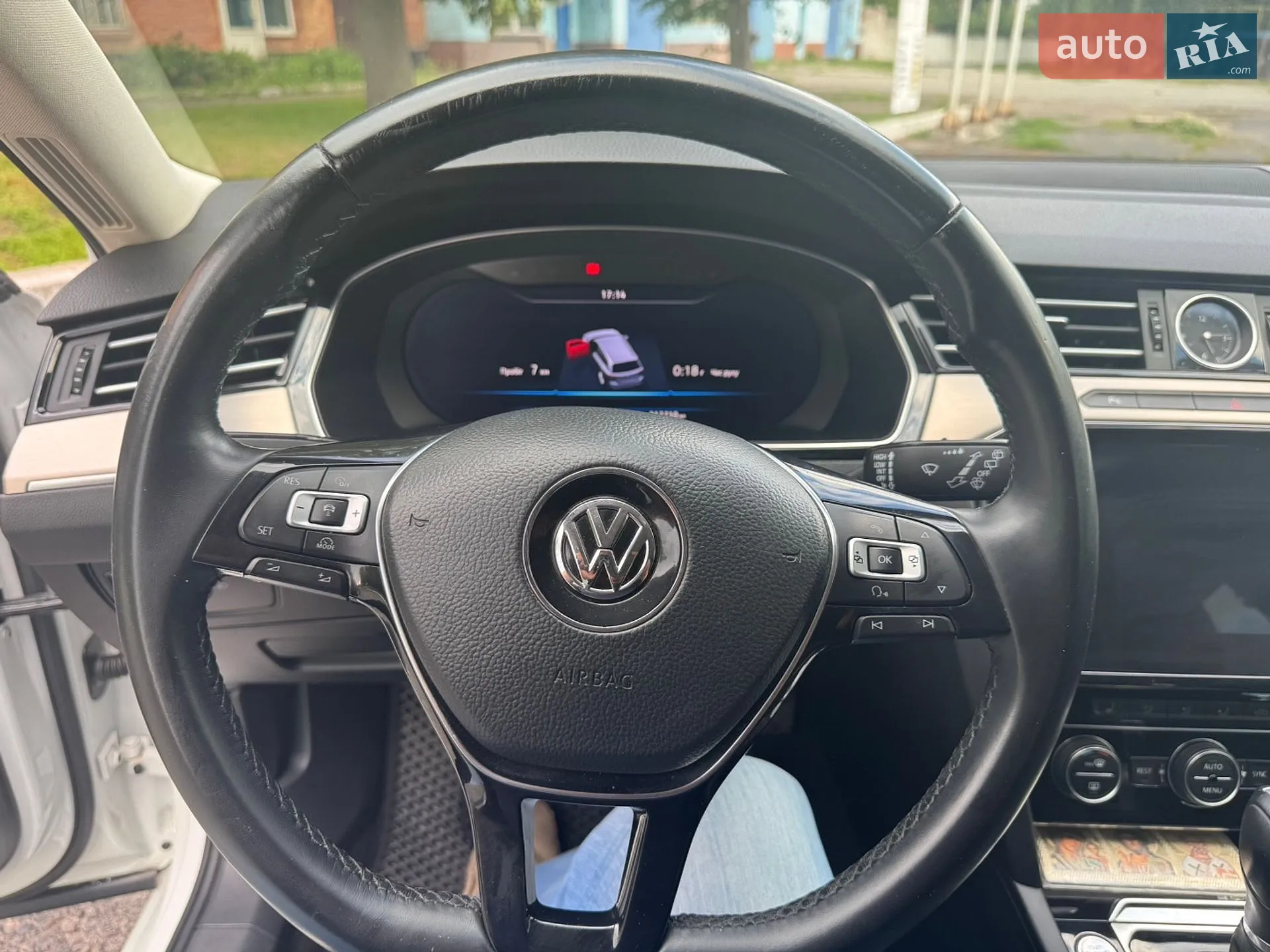 2017 Volkswagen Passat - мініатюра 23