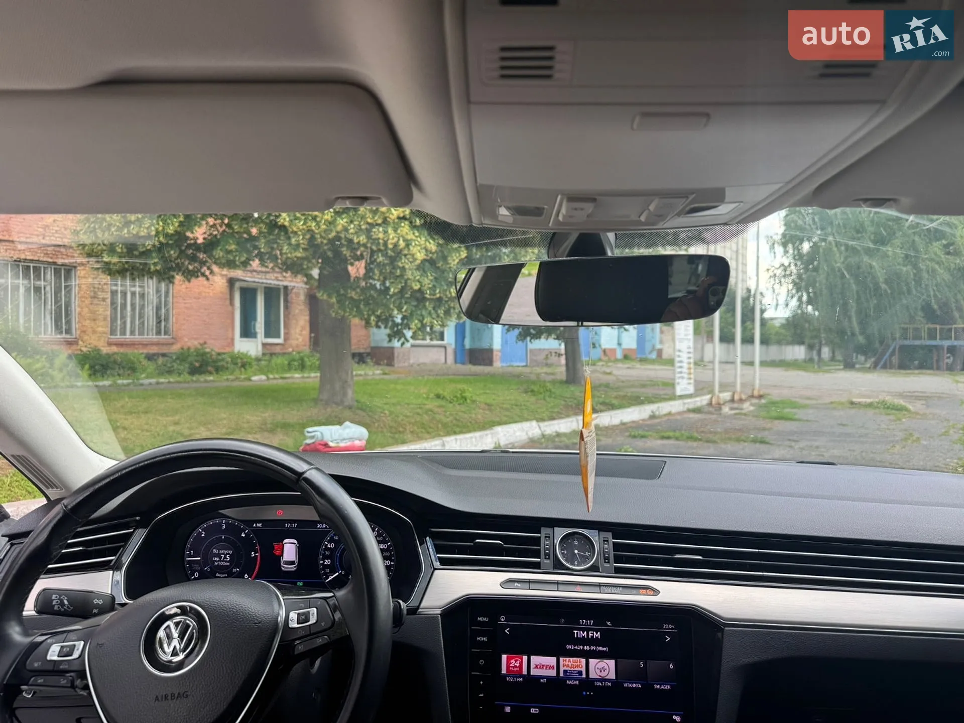 2017 Volkswagen Passat - мініатюра 31