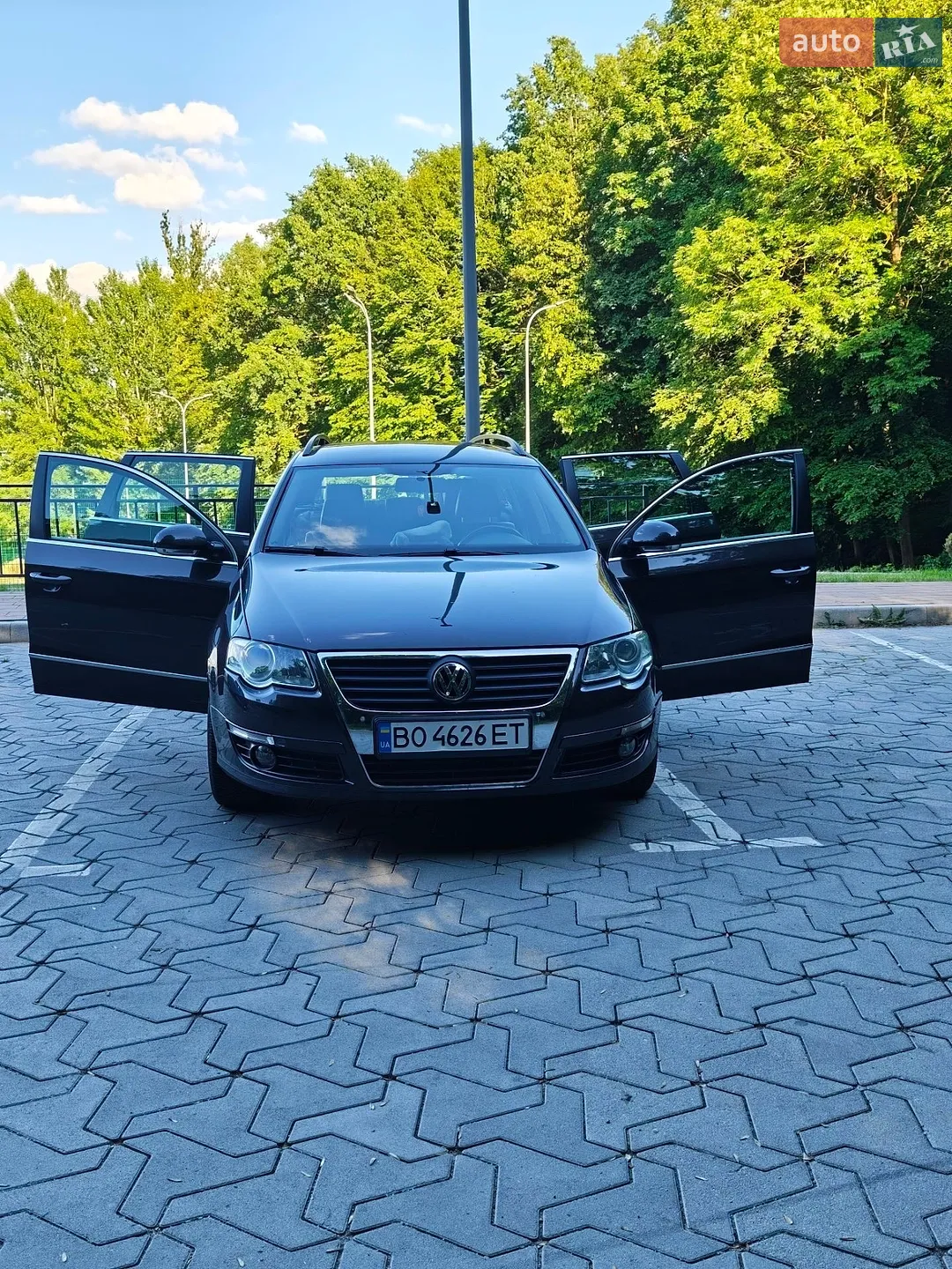 2010 Volkswagen Passat - мініатюра 12