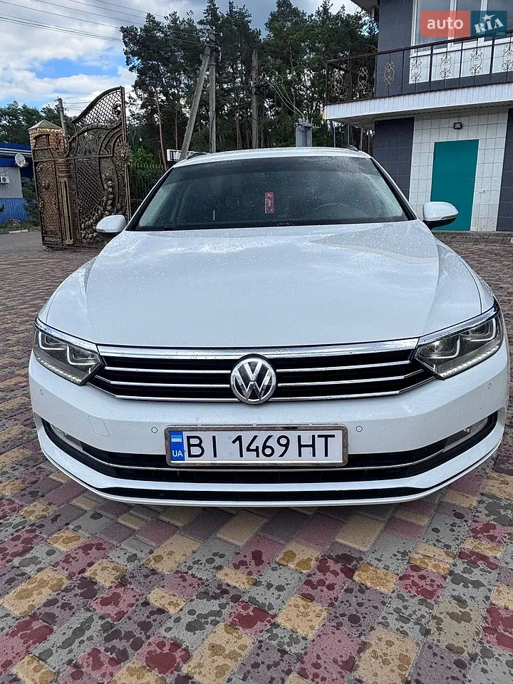 2016 Volkswagen Passat - мініатюра 16