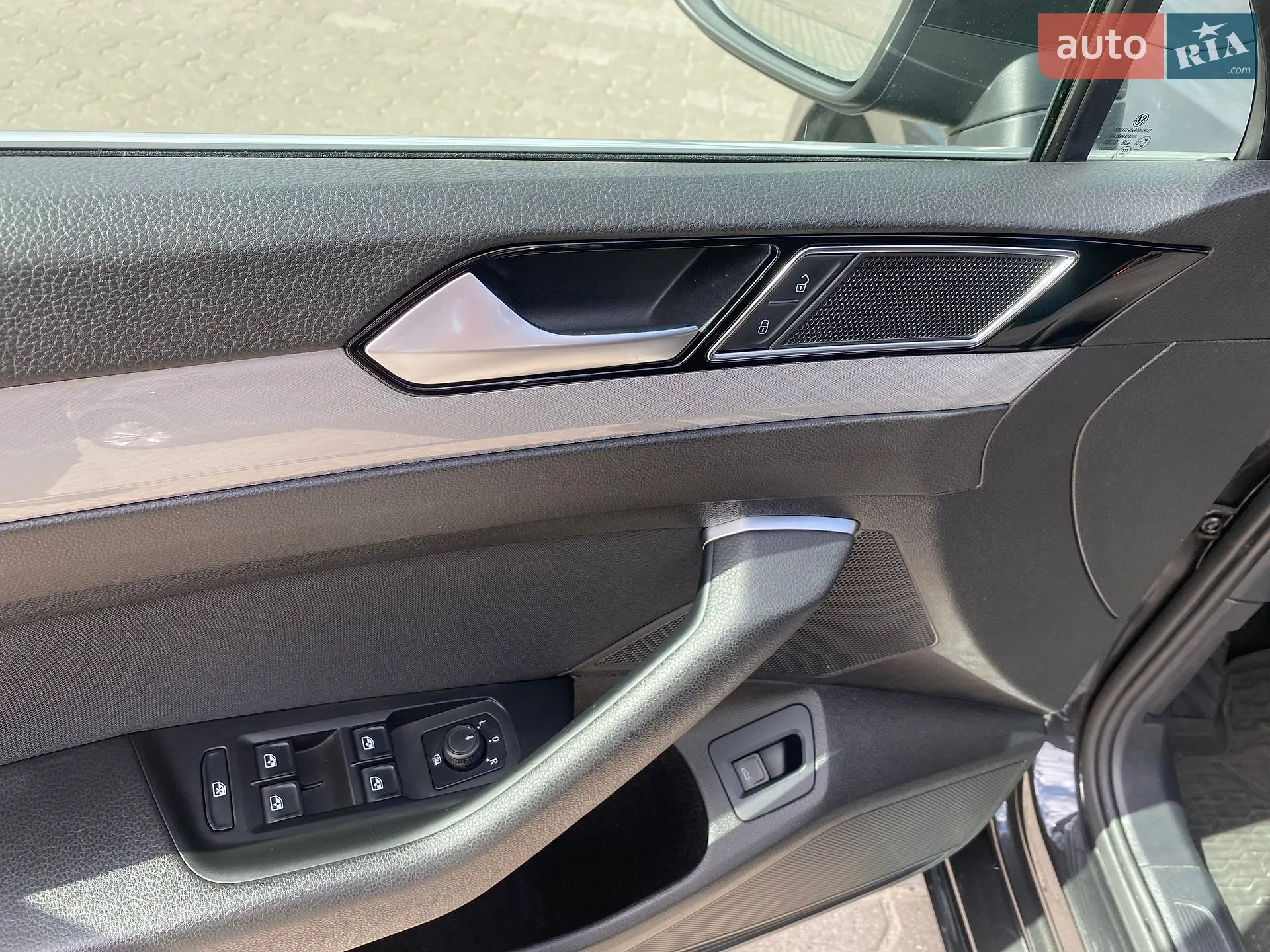 2020 Volkswagen Passat - мініатюра 47