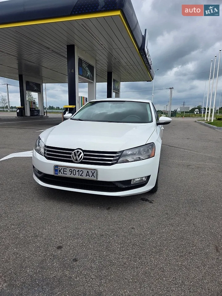 2011 Volkswagen Passat - мініатюра 22