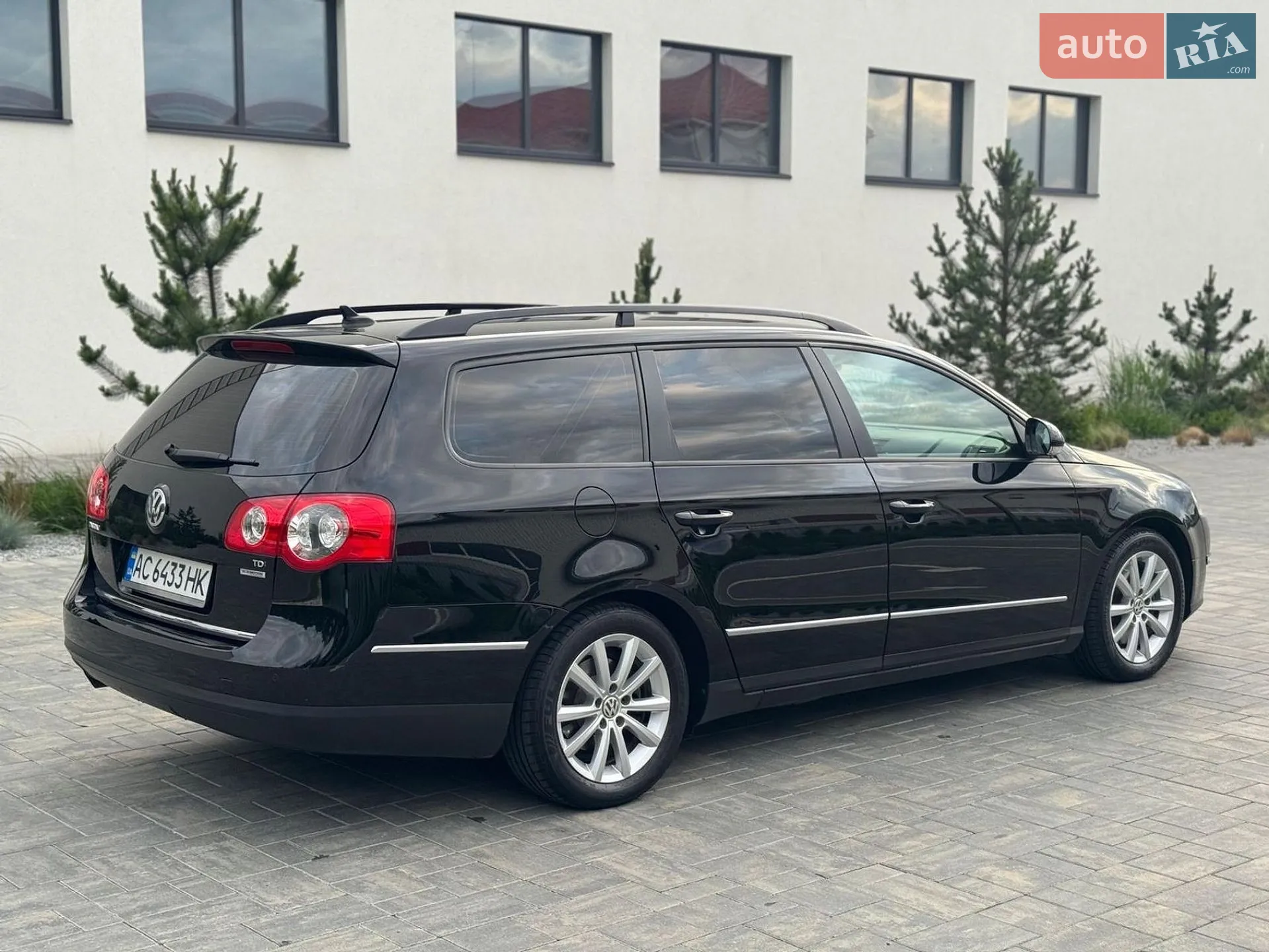 2010 Volkswagen Passat - мініатюра 5