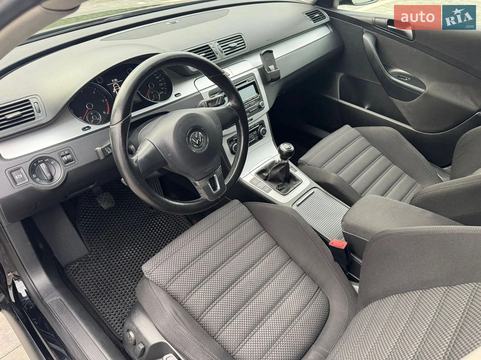 2010 Volkswagen Passat - мініатюра 14