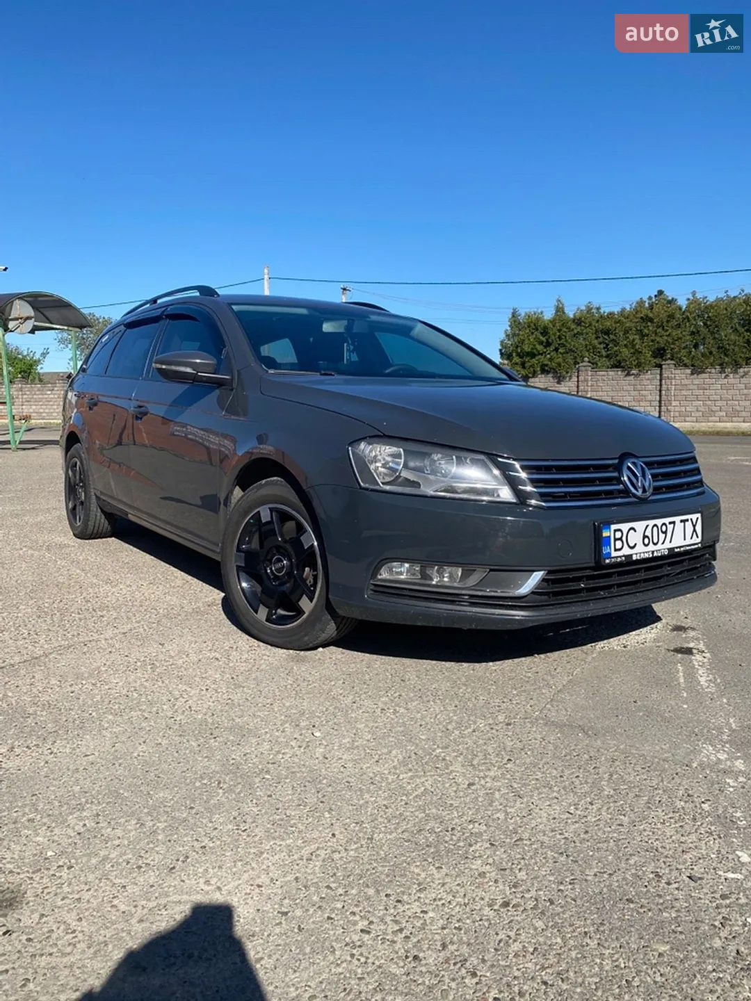 2010 Volkswagen Passat - фото 1