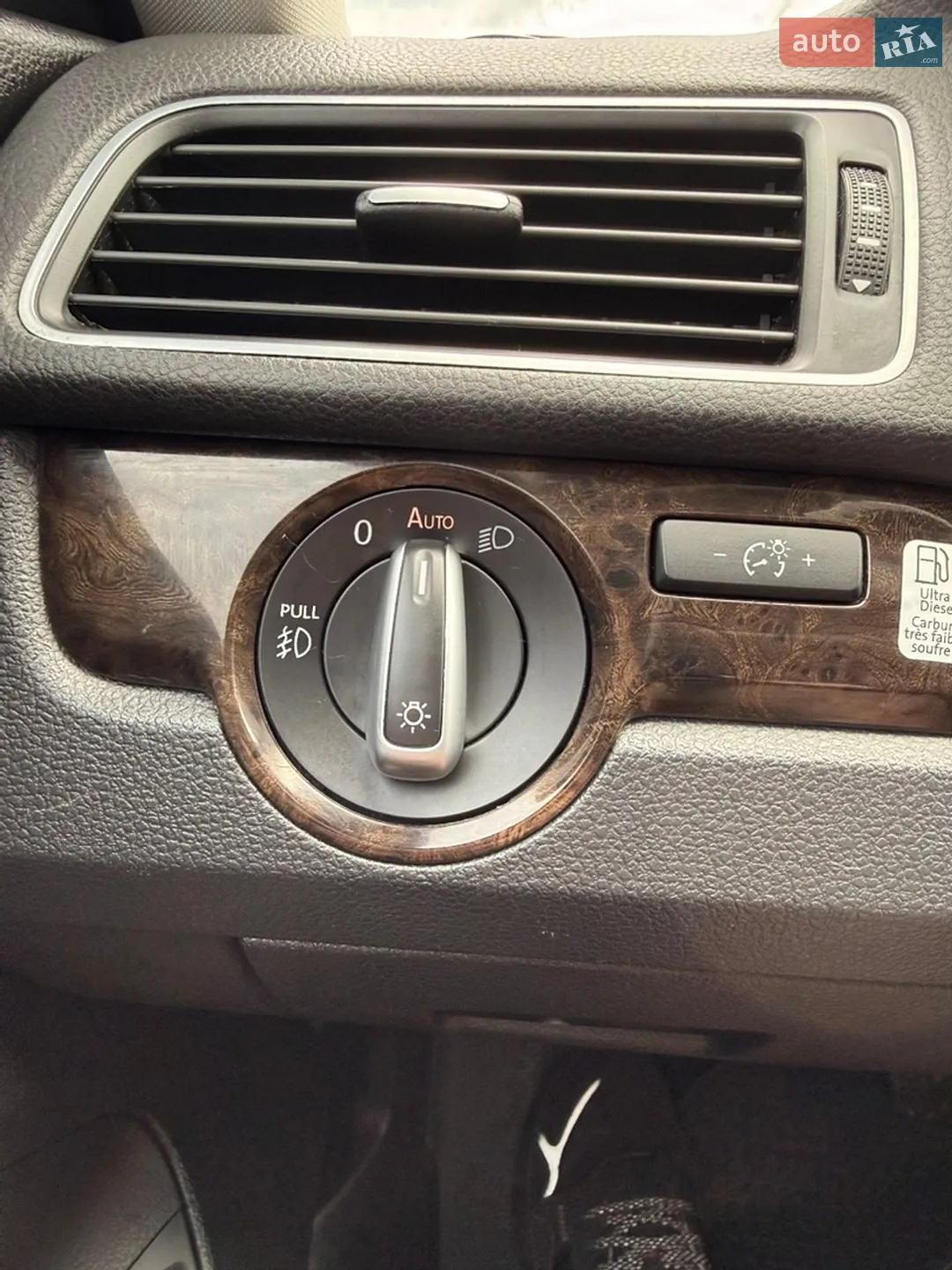 2014 Volkswagen Passat - мініатюра 26