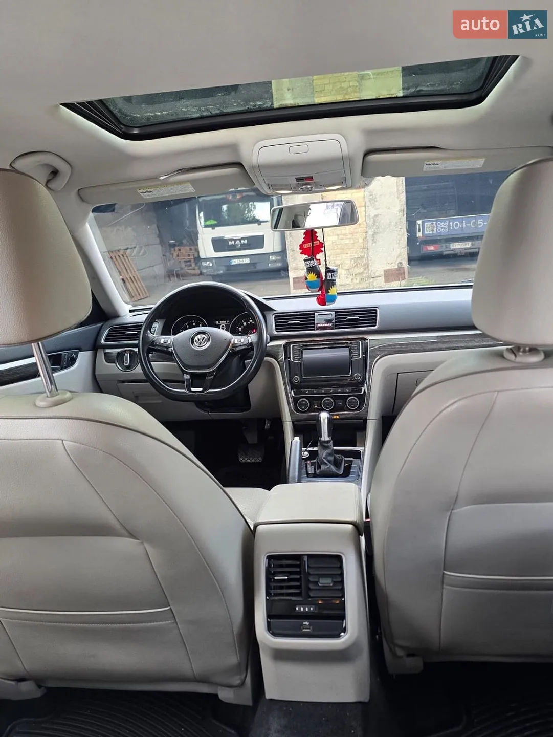 2017 Volkswagen Passat - мініатюра 9