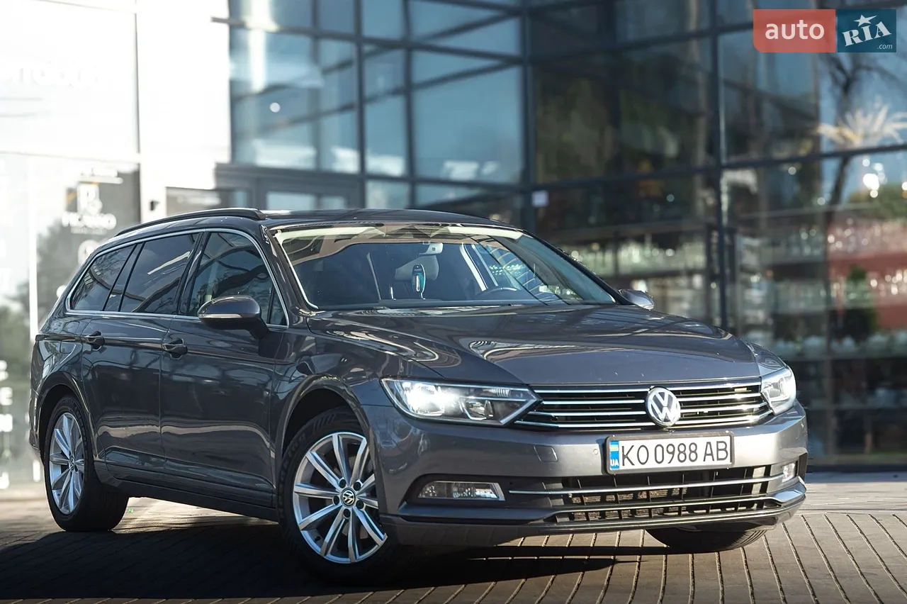 2016 Volkswagen Passat - мініатюра 10