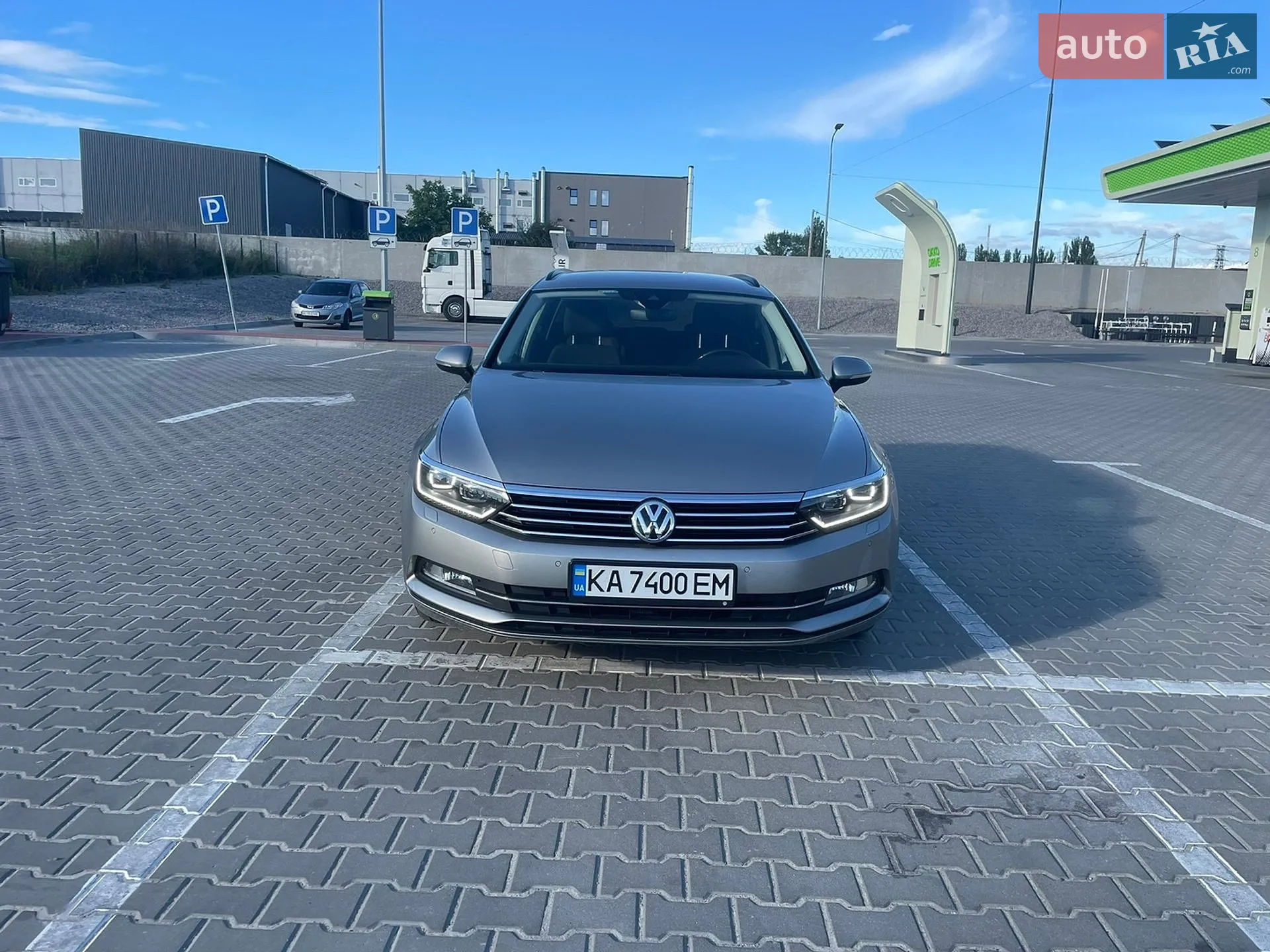 2016 Volkswagen Passat - мініатюра 3