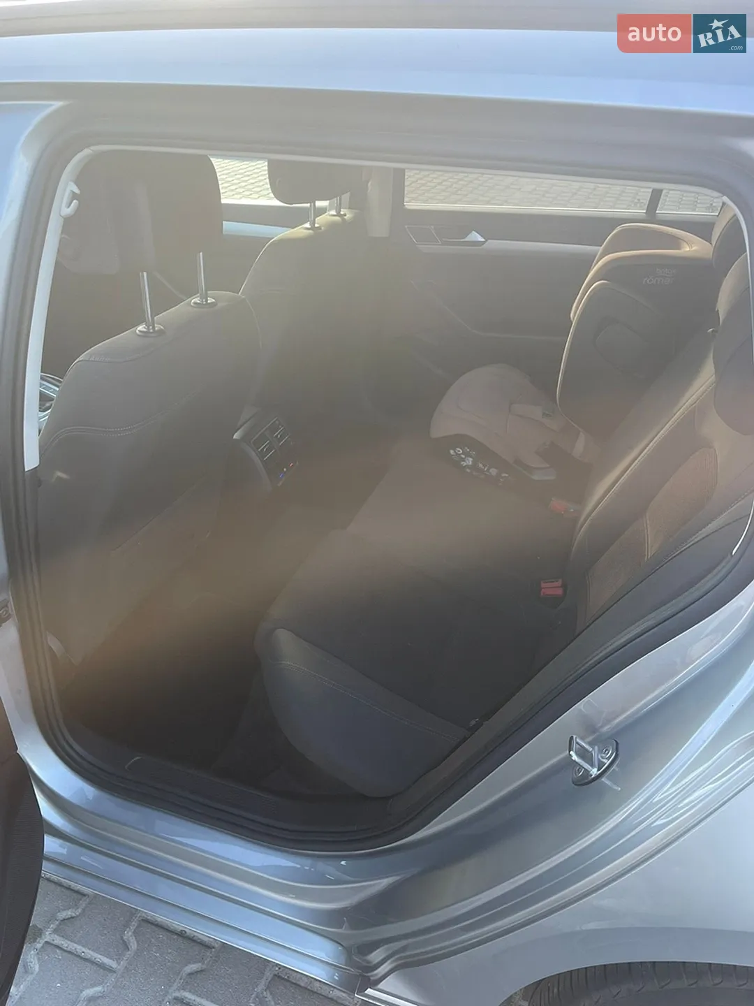 2016 Volkswagen Passat - мініатюра 15