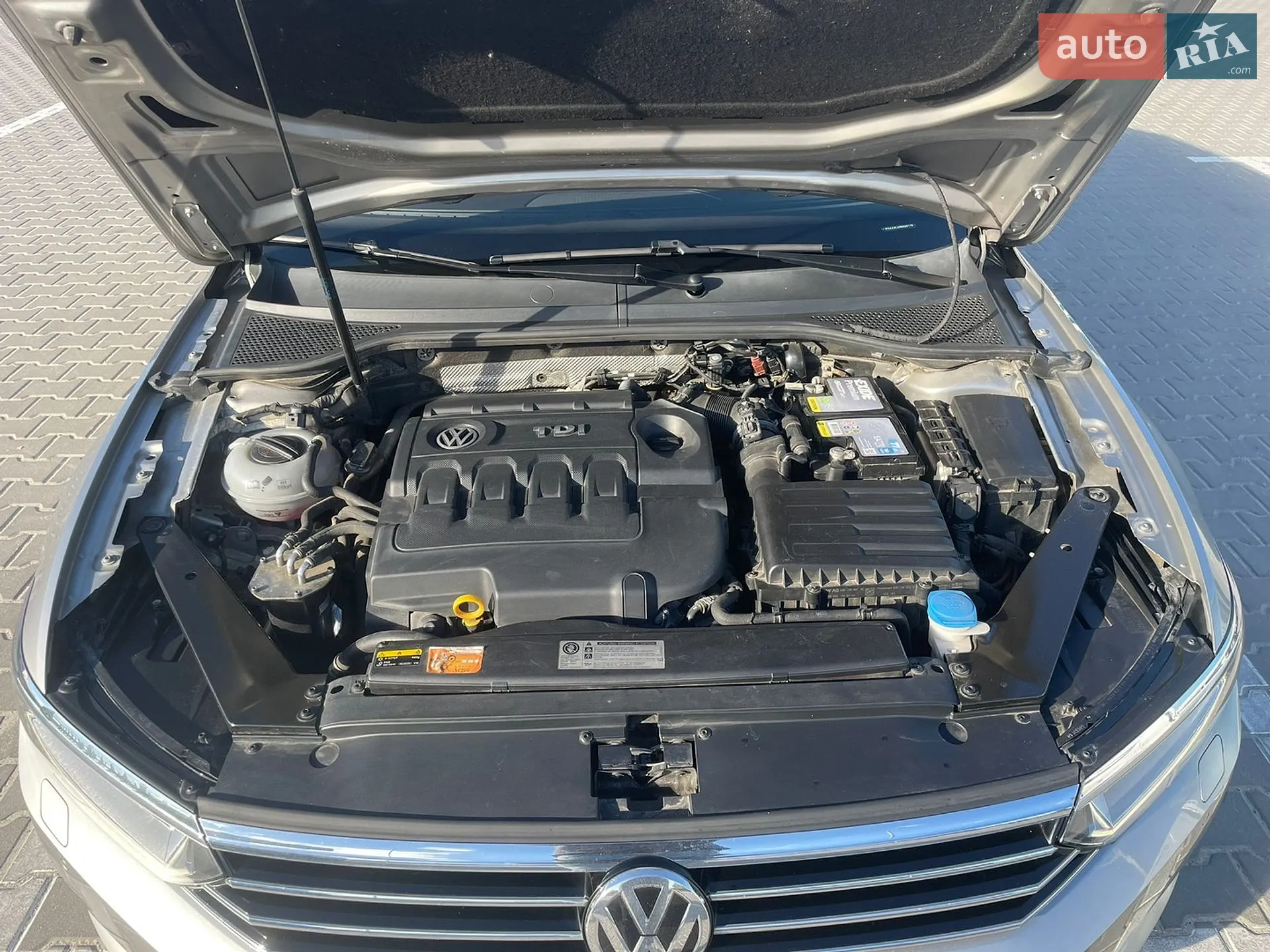 2016 Volkswagen Passat - мініатюра 25