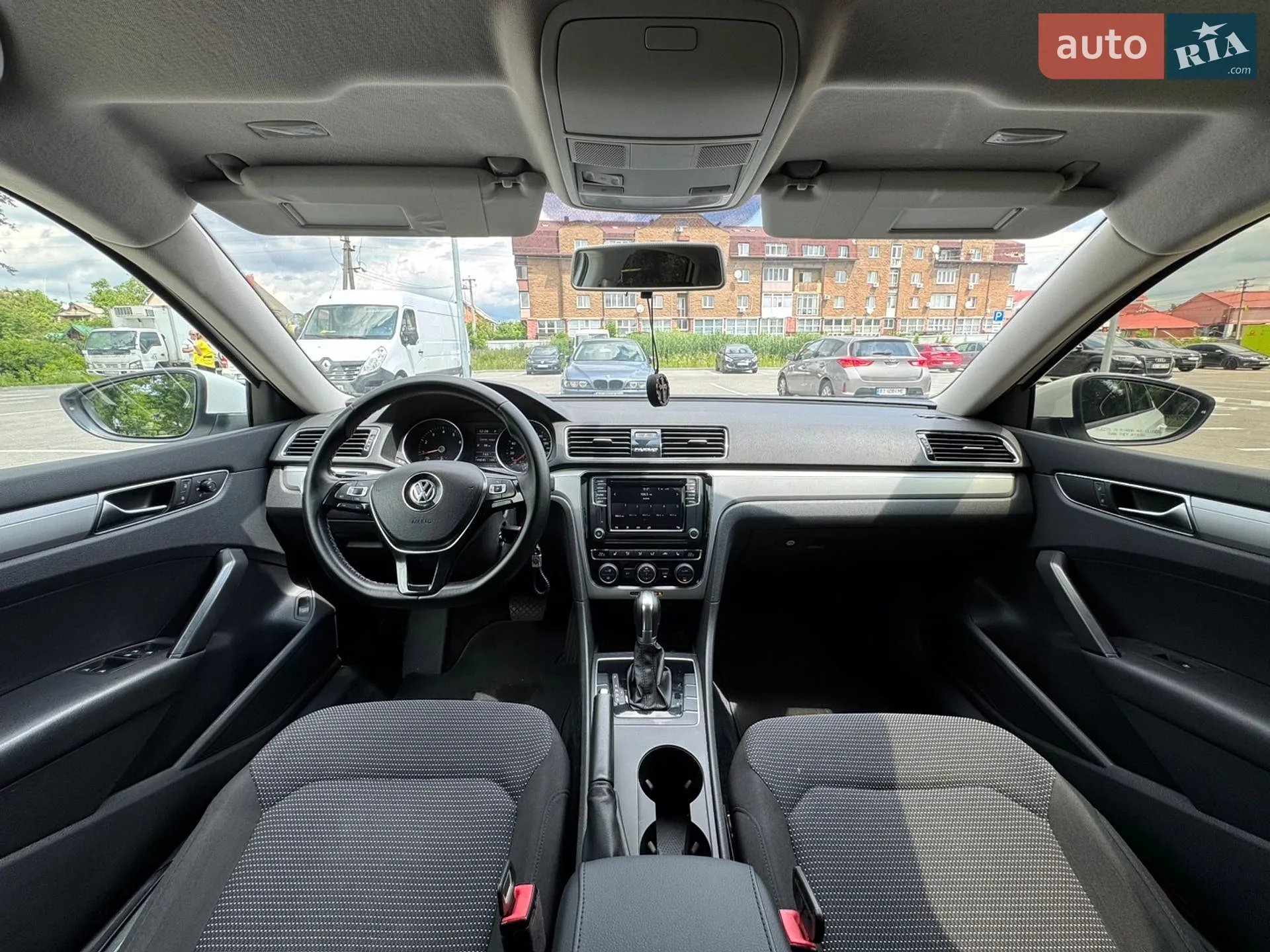 2017 Volkswagen Passat - мініатюра 11