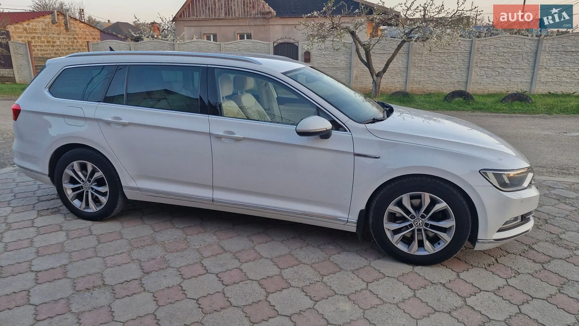 2015 Volkswagen Passat - мініатюра 4