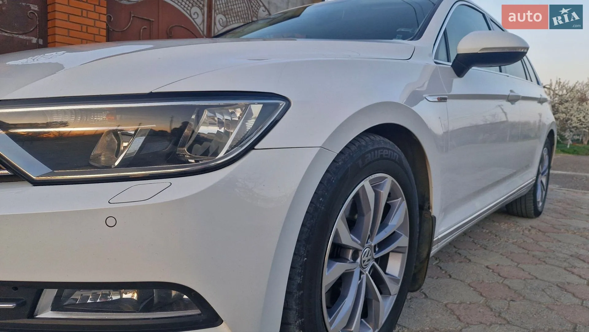 2015 Volkswagen Passat - мініатюра 11