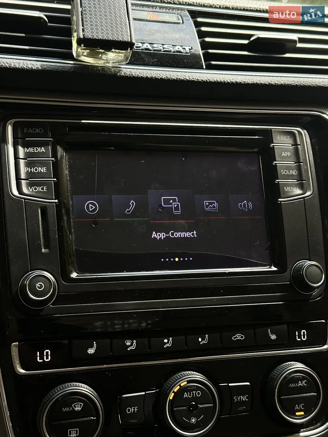 2018 Volkswagen Passat - мініатюра 23