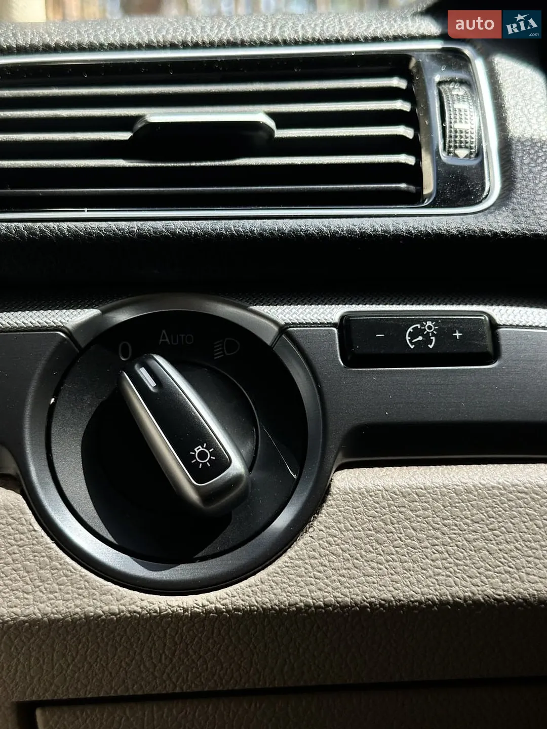 2018 Volkswagen Passat - мініатюра 28