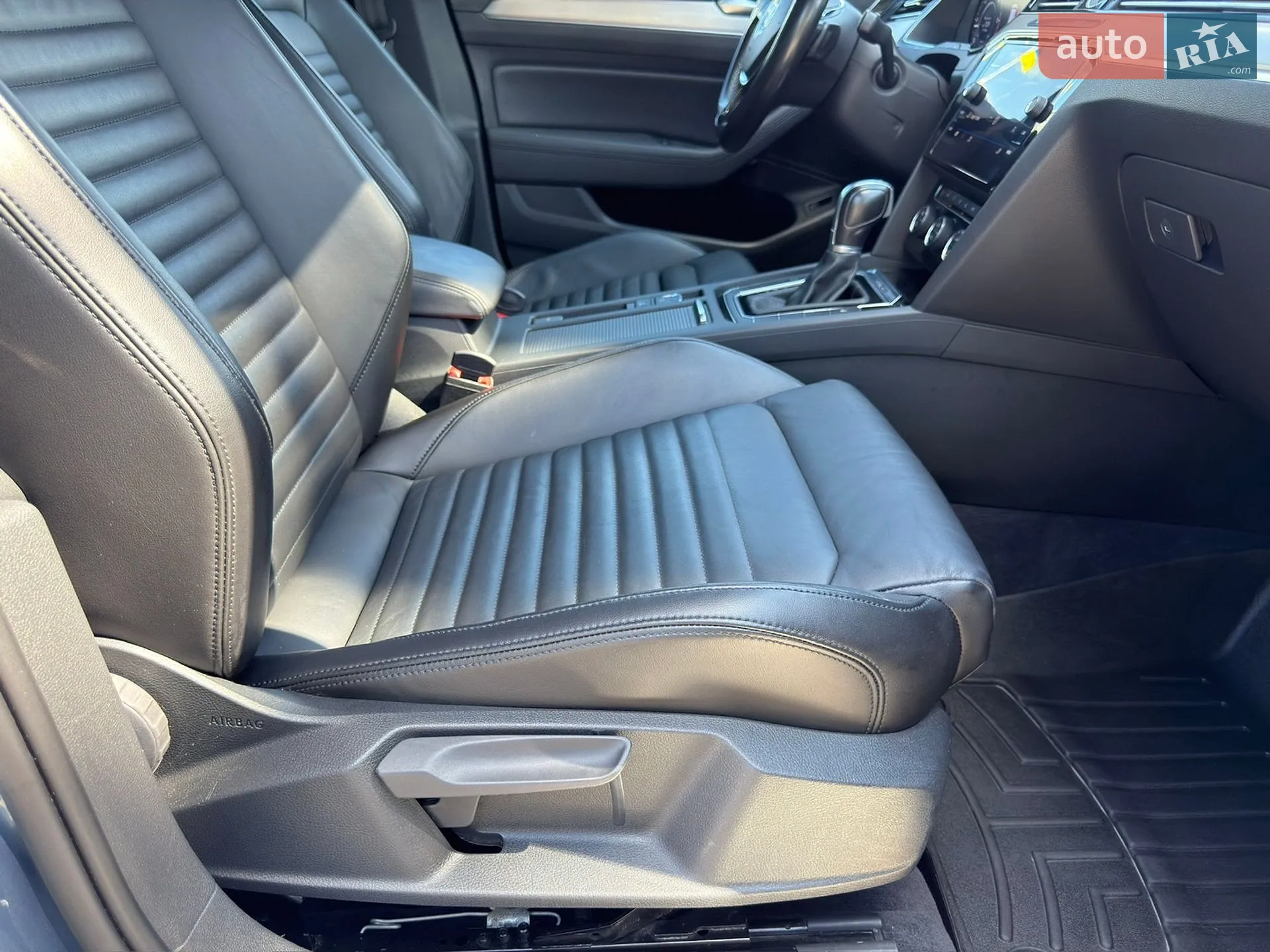 2018 Volkswagen Passat - мініатюра 46