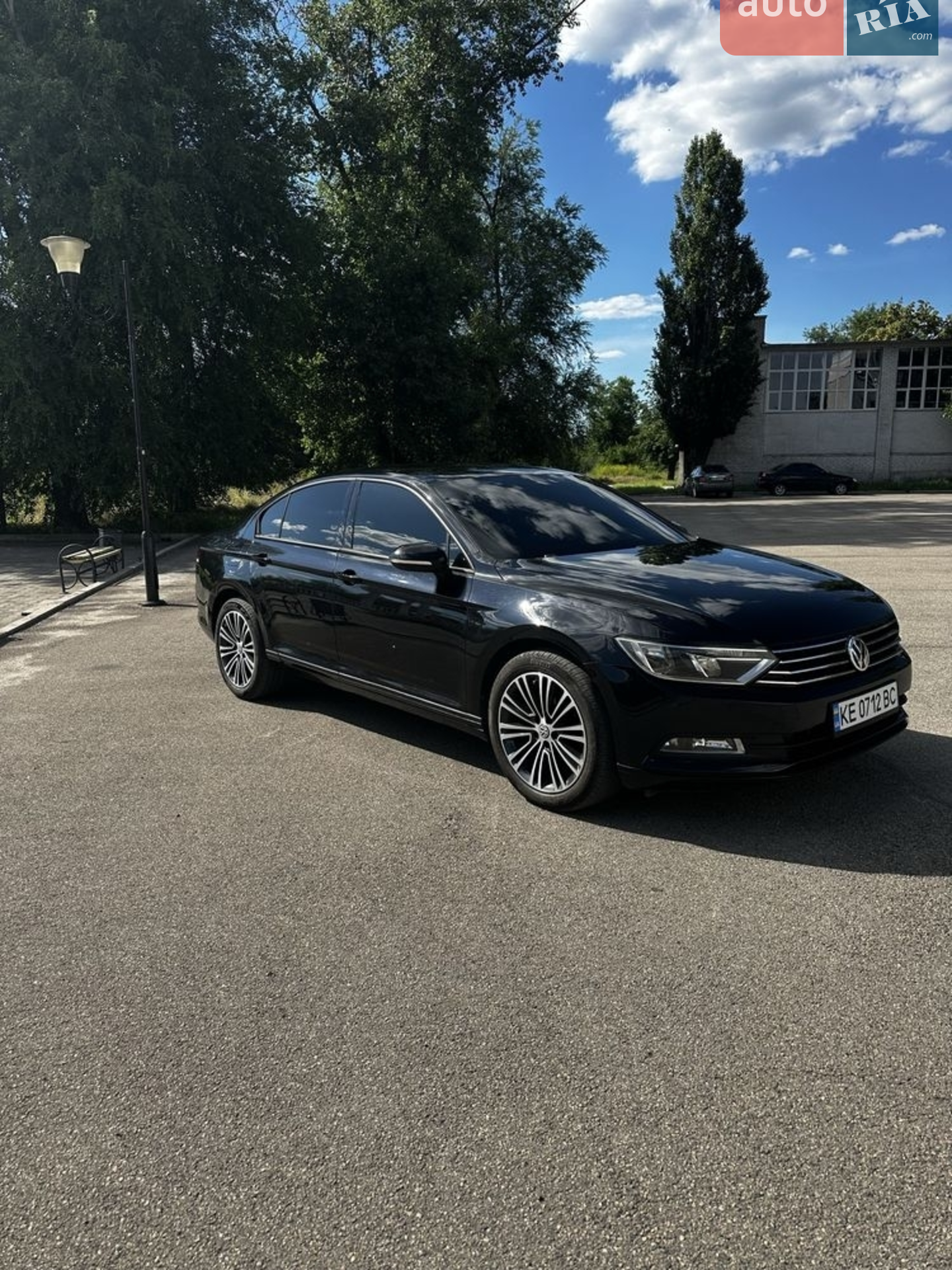 2017 Volkswagen Passat - фото 1
