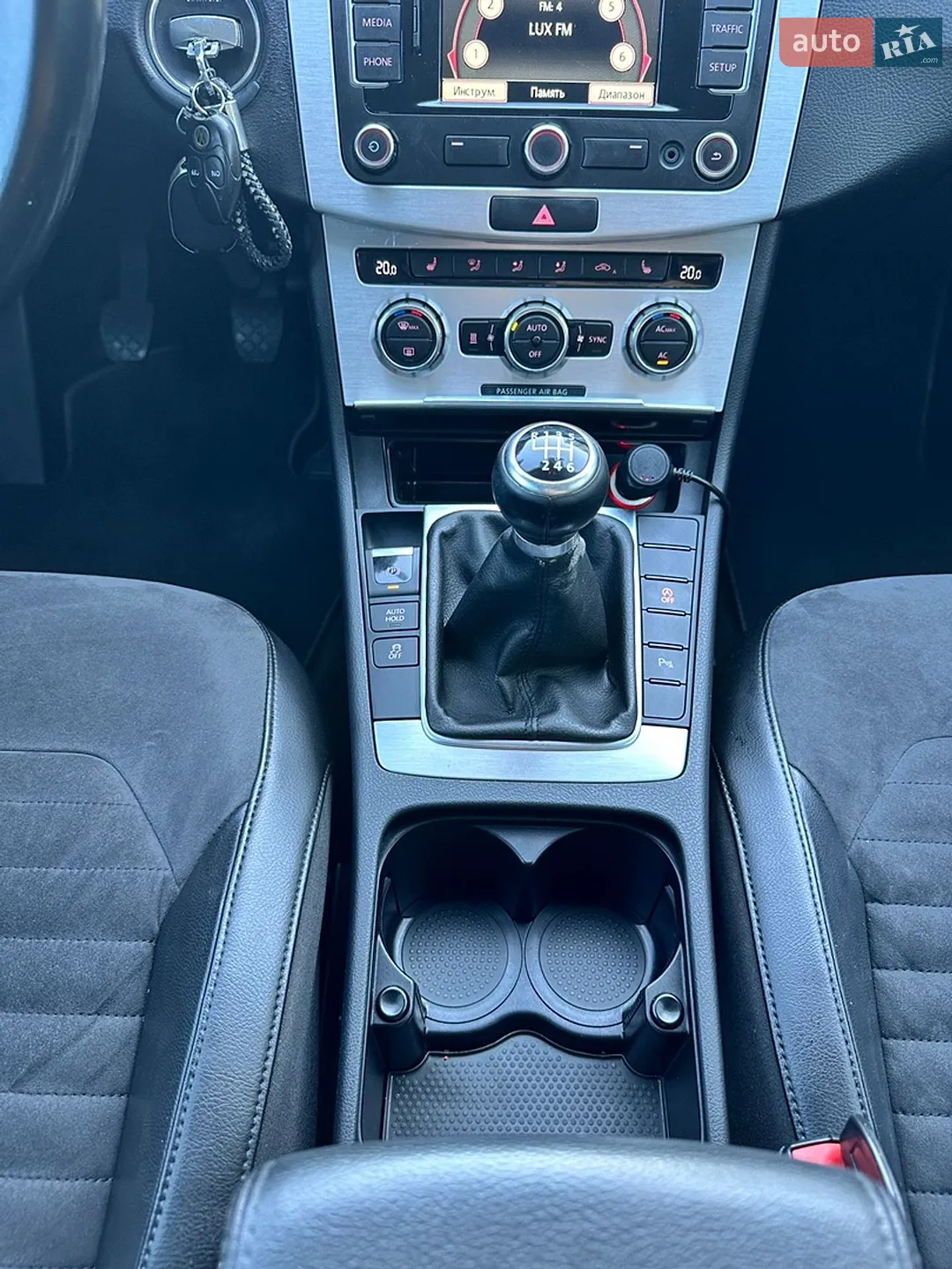 2012 Volkswagen Passat - мініатюра 23