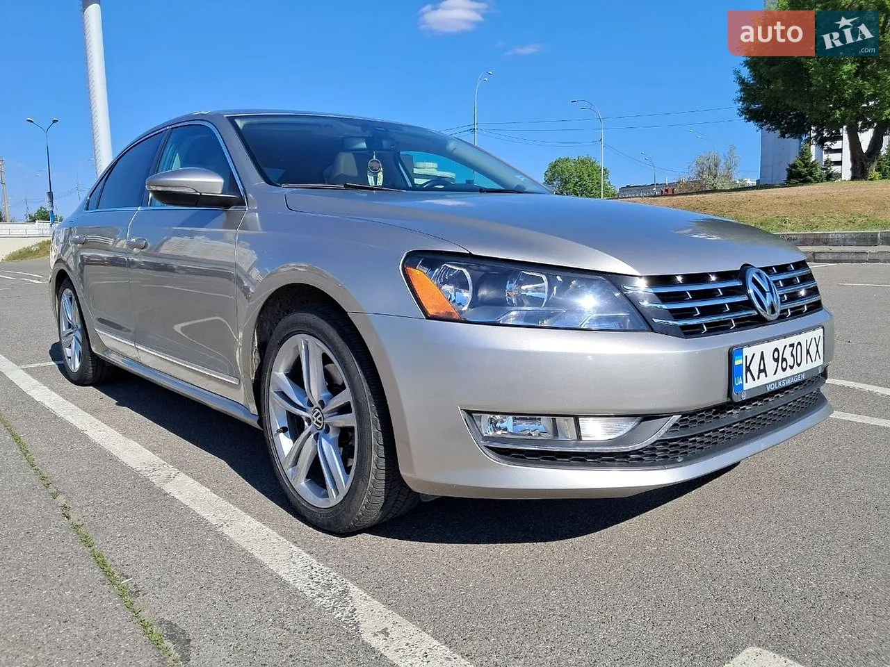 2013 Volkswagen Passat - мініатюра 15