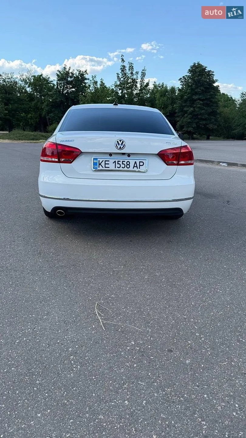 2013 Volkswagen Passat - мініатюра 6