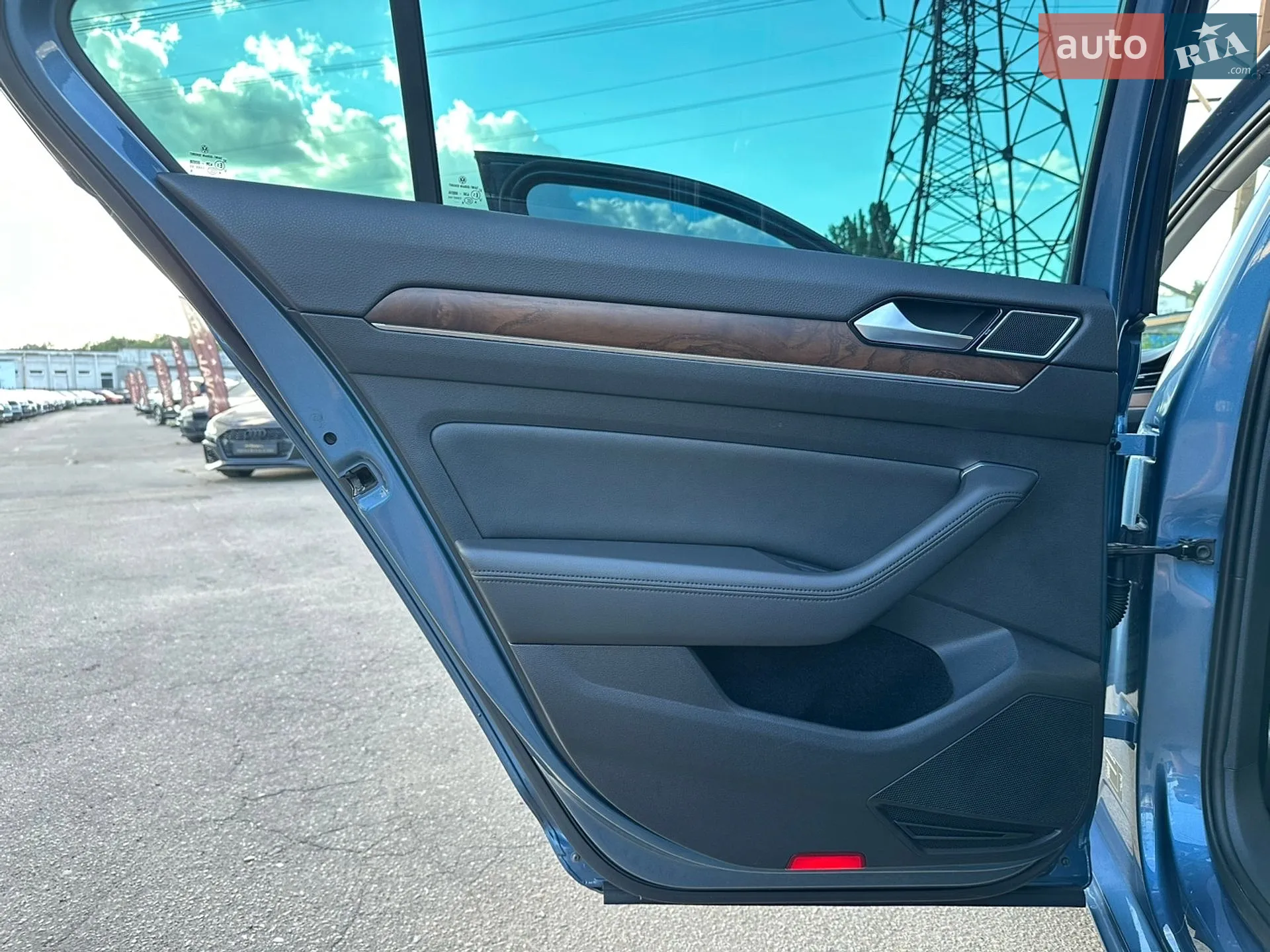 2017 Volkswagen Passat - мініатюра 17