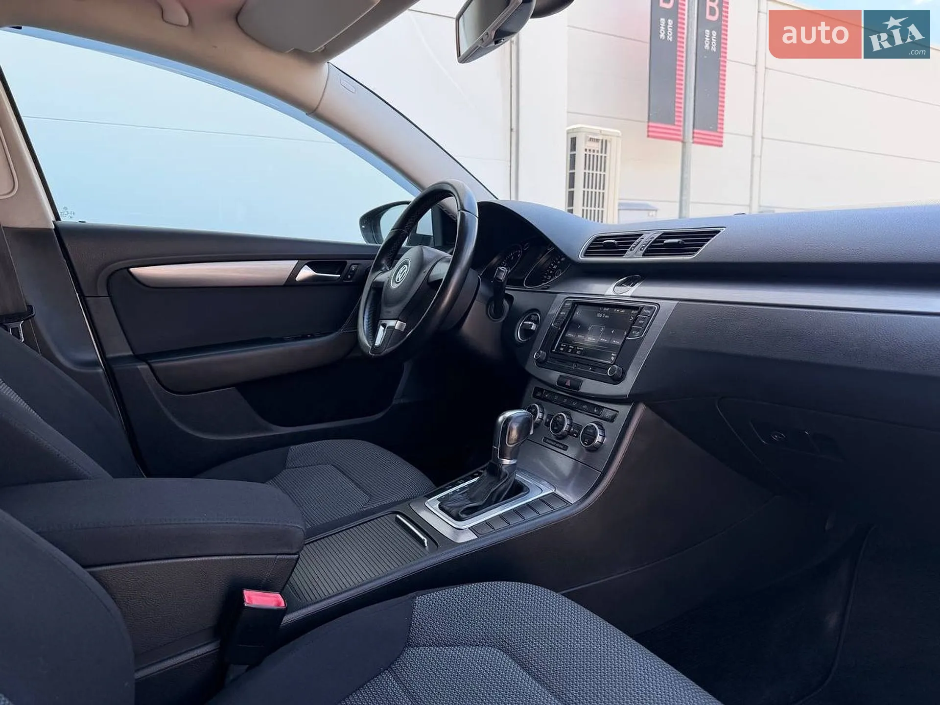 2013 Volkswagen Passat - мініатюра 18